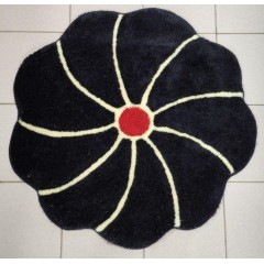 Коврик для ванной комнаты цветок (supershaggy_flower-black_daire)